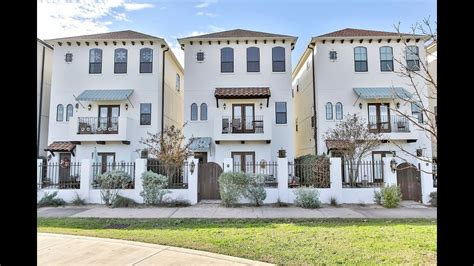 Townhomes For Rent in Midtown Houston